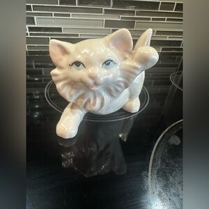 Vintage MCM Ceramic Persian Blue Eyed Cat  Figurine